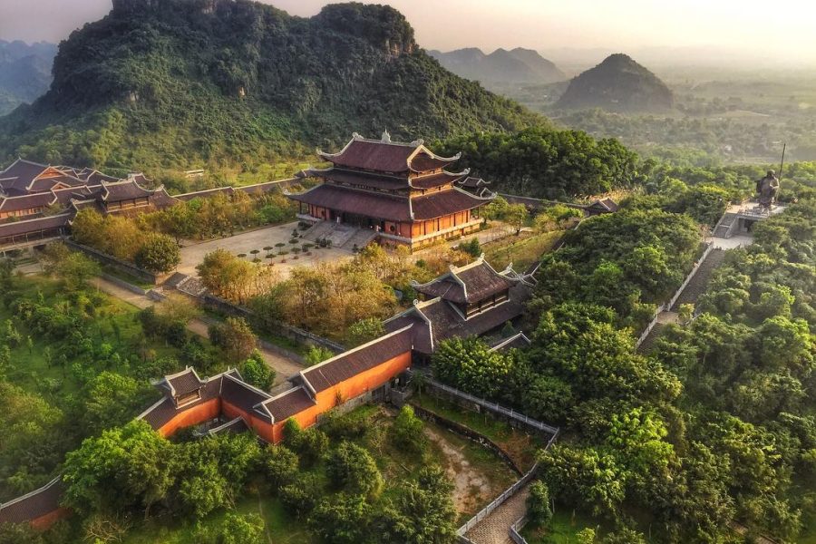 Tour du lịch tham quan: Chùa Bái Đính – Khu Du Lịch Sinh Thái Tràng An