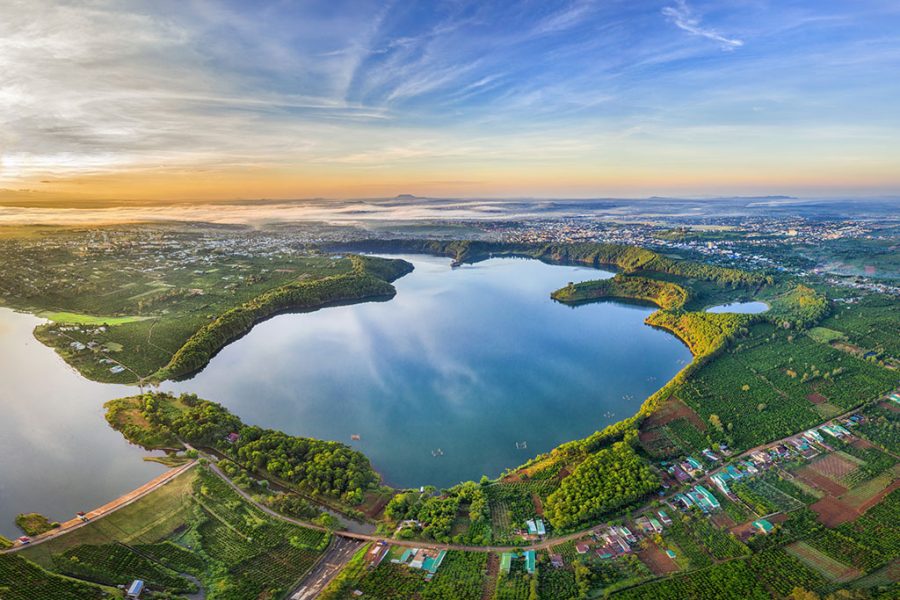 Mùa hoa dã quỳ nở rộ, trải nghiệm: Buôn Mê Thuột – Pleiku
