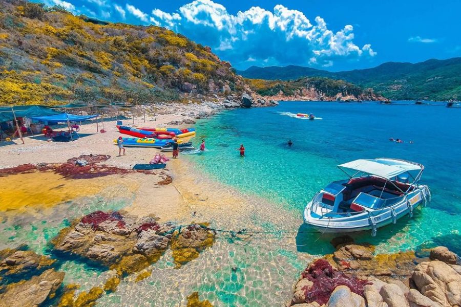 Du lịch Nam Trung Bộ: Cam Ranh – Ninh Thuận – Nha Trang
